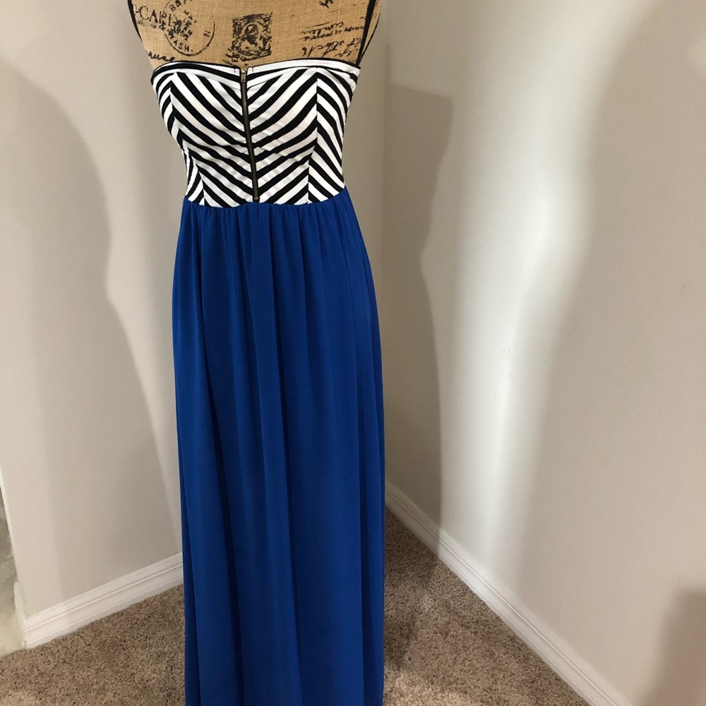 A tube top dress
